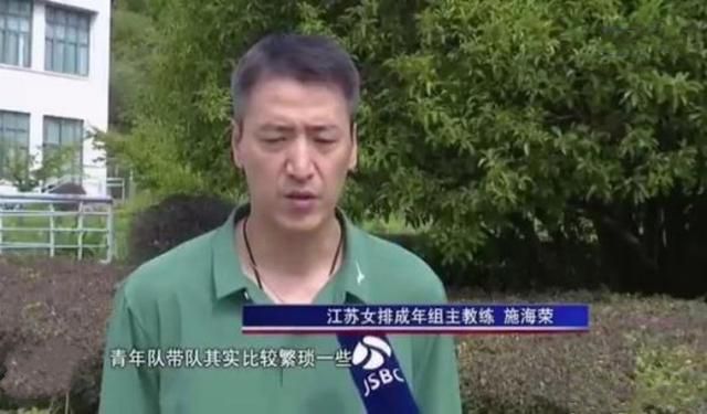 这是多特上半赛季的最后一场比赛，但他们已经各项赛事连续六场比赛不胜，《图片报》表示这也让主帅泰尔齐奇的未来变得不再明确。